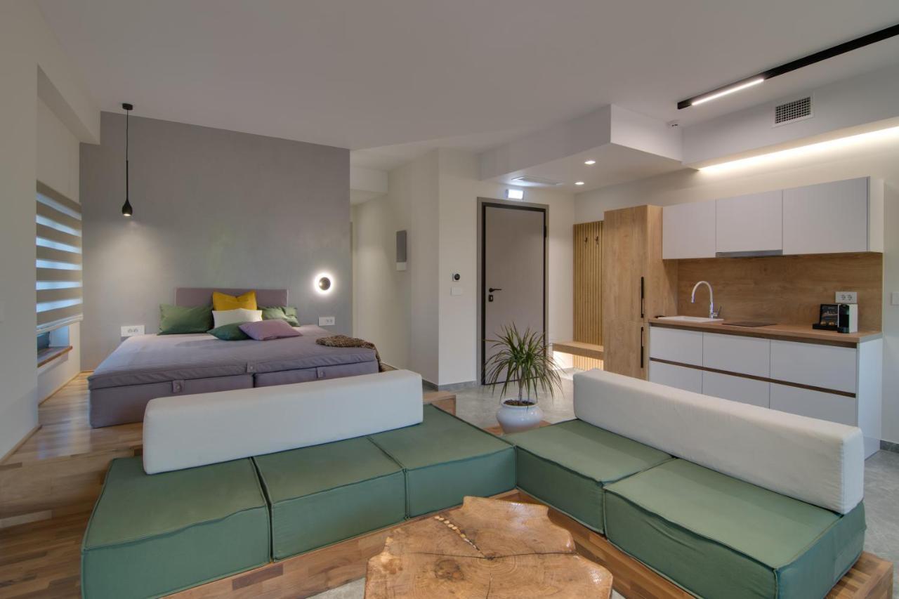 Selin Luxury Residences ヨアニナ エクステリア 写真